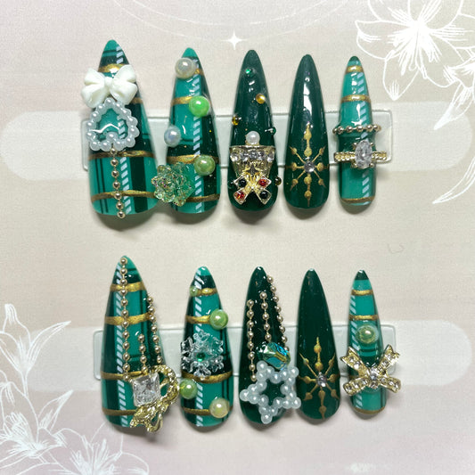 Green Plaid Holiday Set