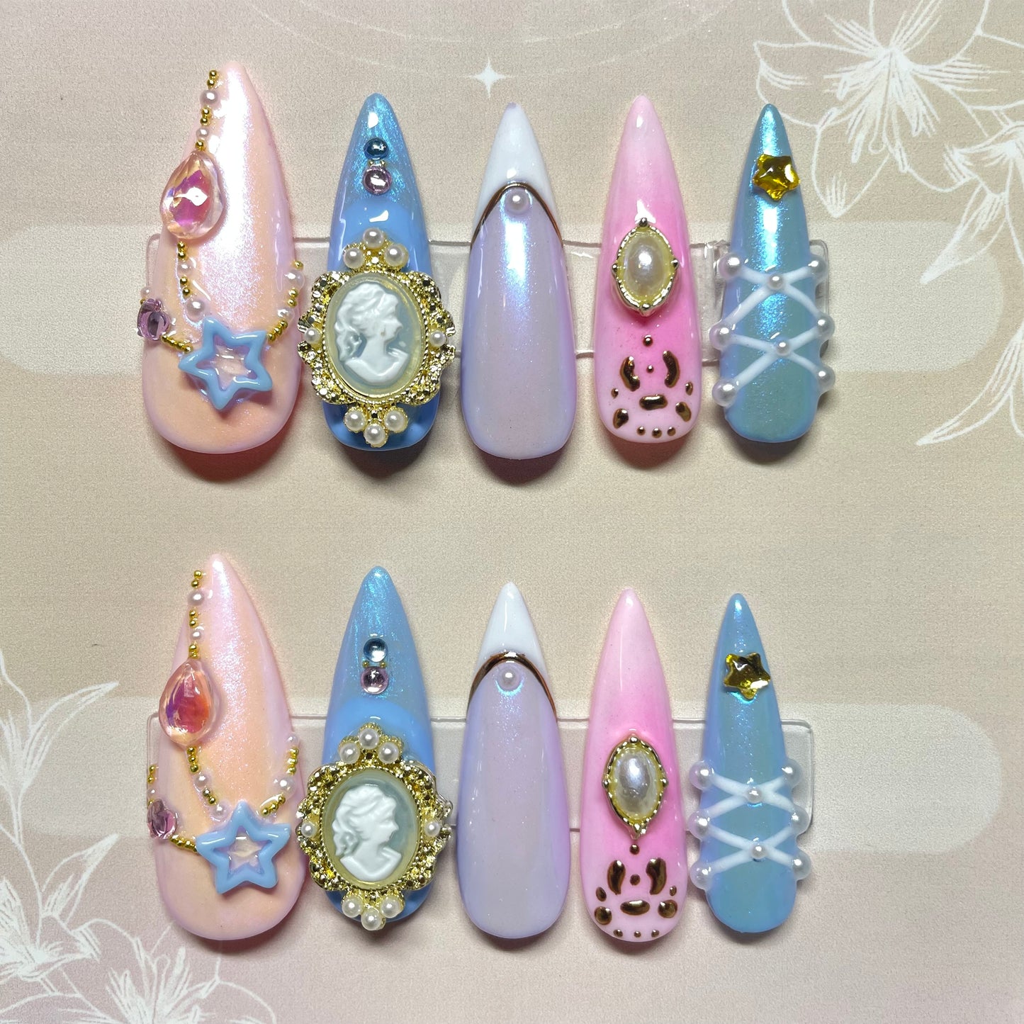 Retro Royalty Set