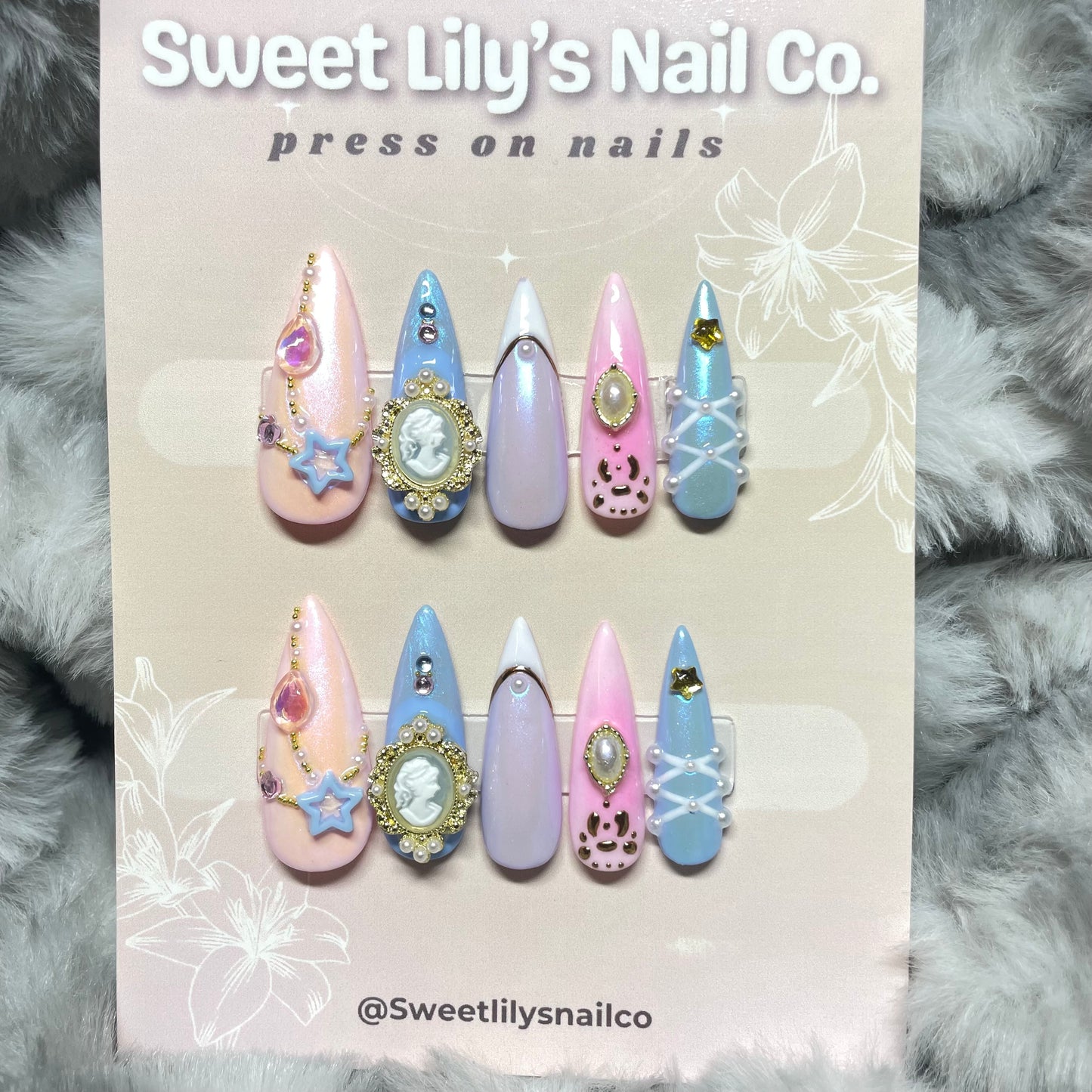 Retro Royalty Set