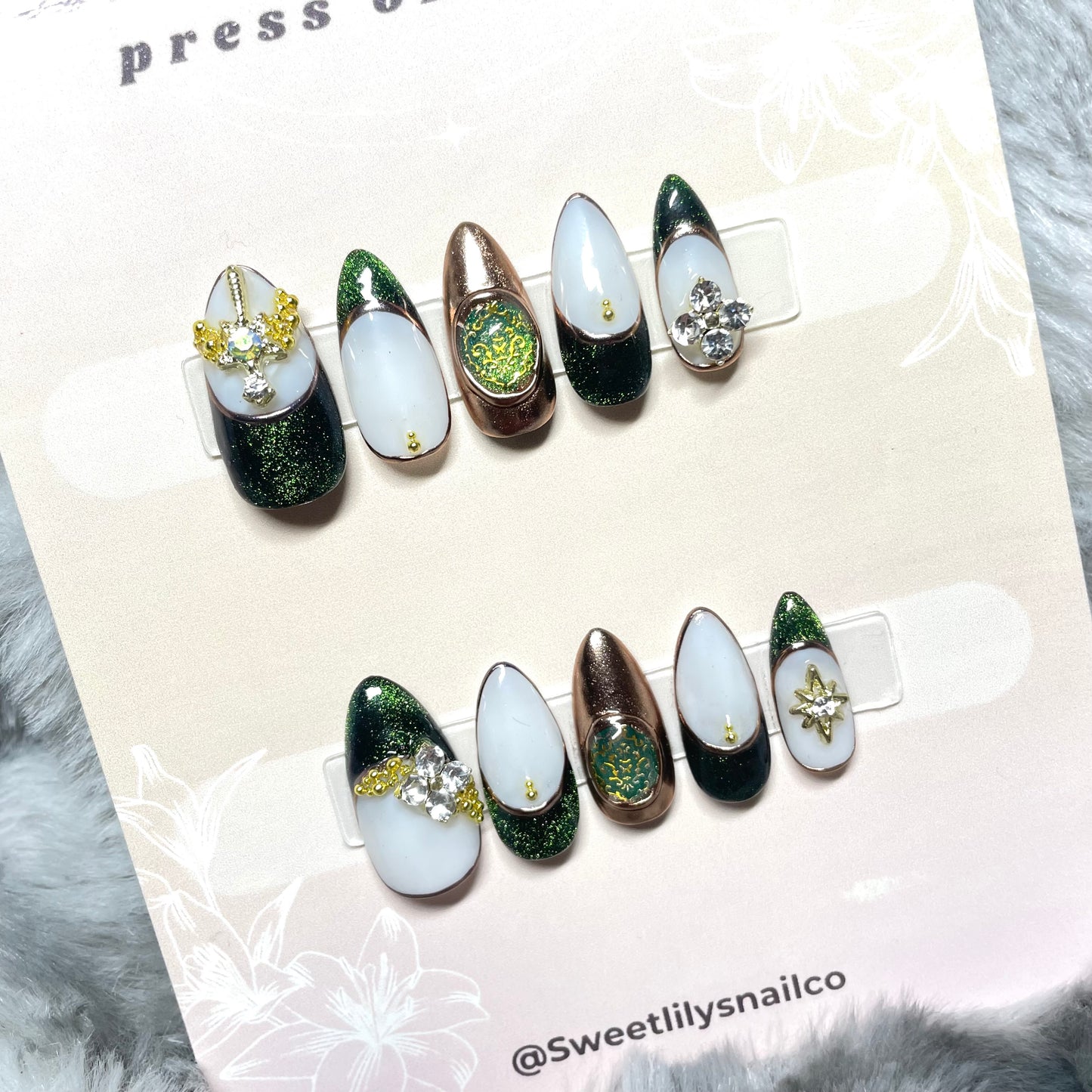Golden Jade Set